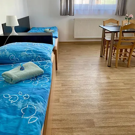 U Koupaliště *